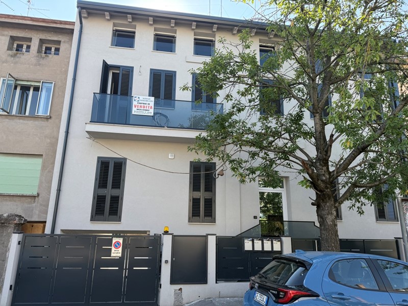 Appartamento in Vendita a Rovigo, 295'000€, 120 m²