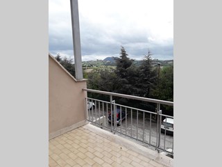 Appartamento in Vendita a Ancona, 240'000€, 120 m², con Box