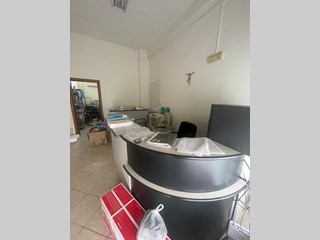 Ufficio in Affitto a Misterbianco, zona Serra - Belvedere, 400€, 65 m²