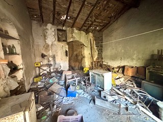 Casa Indipendente in Vendita a Misterbianco, zona Centro, 55'000€, 90 m²