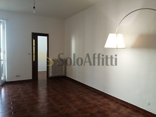 Quadrilocale in Affitto a Chieri, zona Stazione, 400€, 60 m²