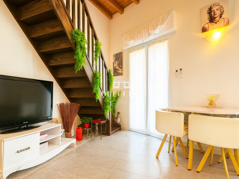 Bilocale in Vendita a Sirmione, 190'000&euro;, 50 m², arredato