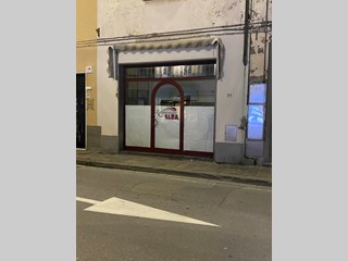 Attività commerciale in Vendita a Fucecchio, zona Centro, 48'000€, 57,00