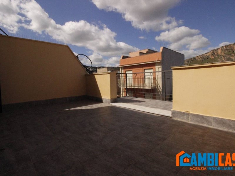 Bilocale in Vendita a Palermo, 38'000€, 40 m²