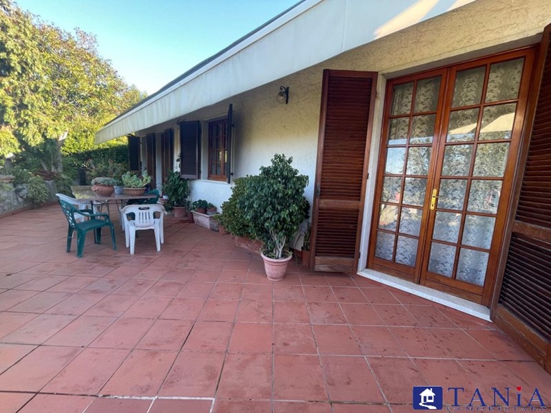 Casa Semi Indipendente in Vendita a Carrara, 350'000€, 164 m²