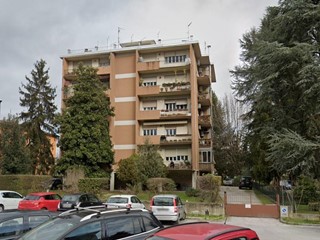 Quadrilocale in Vendita a Lucca, zona Sant'Anna, 153'900€, 141 m², con Box