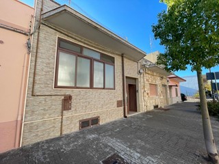 Casa Indipendente in Vendita a Monteiasi, 55'000€, 132 m²