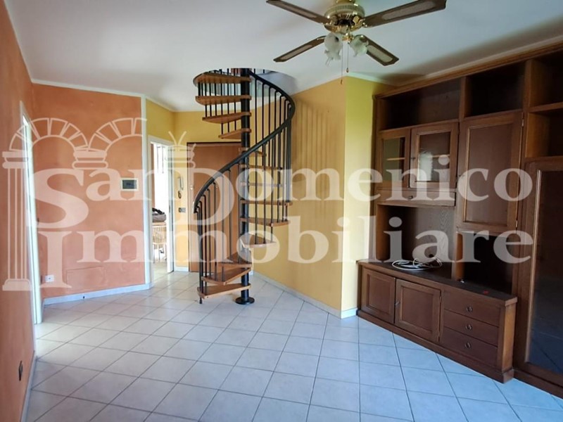 Quadrilocale in Vendita a San Giuliano Terme, zona Pontasserchio, 195'000€, 98 m², con Box