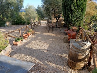 Quadrilocale in Vendita a Colle di Val D'Elsa, zona Collalto, 205'000€, 85 m², arredato