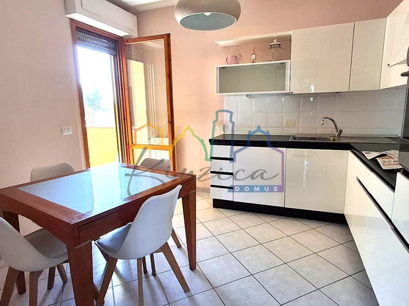 Quadrilocale in Vendita a San Giuliano Terme, zona Pontasserchio, 219'000€, 105 m², arredato, con Box