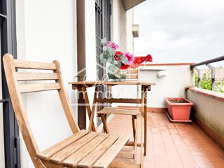 Quadrilocale in Vendita a Empoli, zona Cortenuova, 260'000€, 80 m², con Box