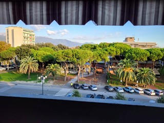 Appartamento in Vendita a Carrara, zona Marina di Carrara, 330'000€, 147 m²