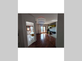 Appartamento in Affitto a Pescara, 720€, 103 m²