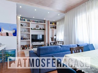 Quadrilocale in Vendita a Bergamo, 209'000€, 130 m²