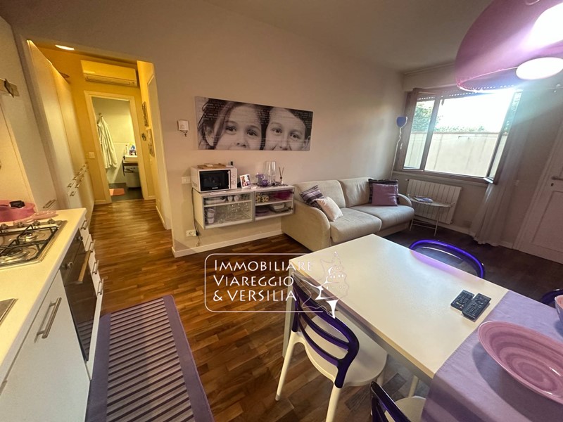 Trilocale in Affitto a Viareggio, 800€, 60 m²