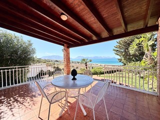 Villa in Affitto a Balestrate, 120 m²