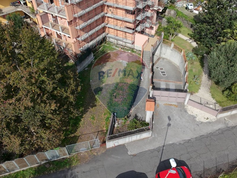 Terreno edificabile in Vendita a Valverde, 99'000€, 400 m²