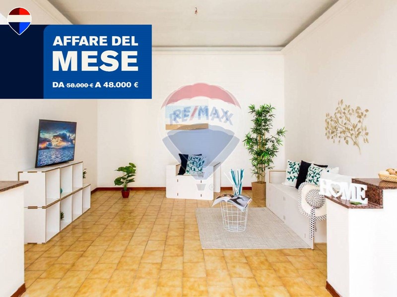 Quadrilocale in Vendita a Aci Catena, 48'000€, 85 m²