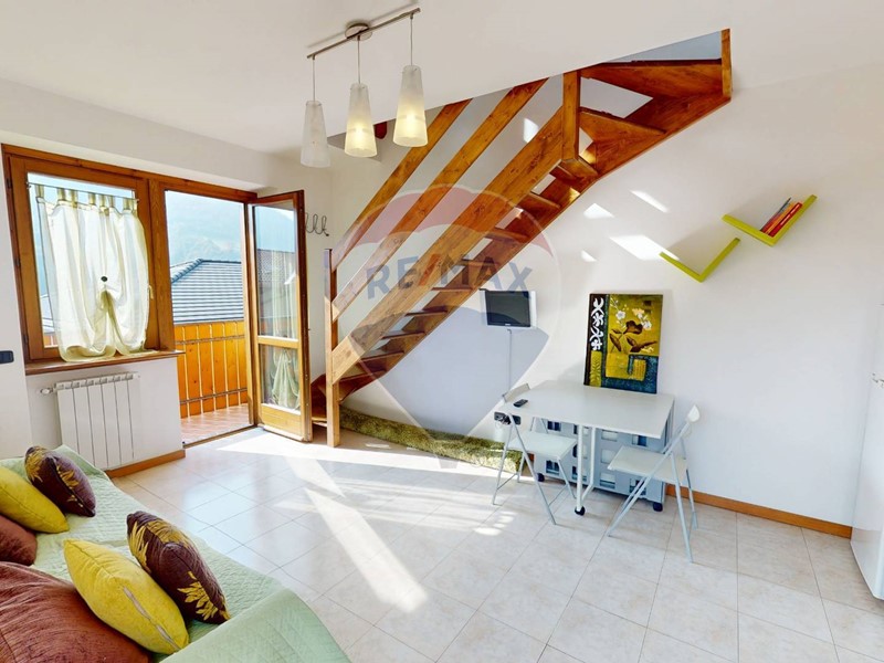 Bilocale in Vendita a Sovere, 63'000€, 48 m²