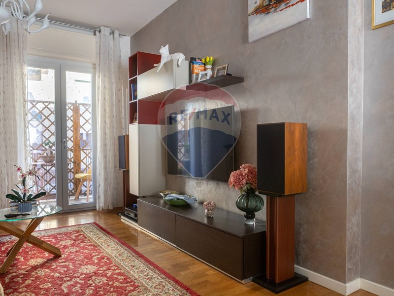 Trilocale in Vendita a Ancona, 145'000€, 70 m²