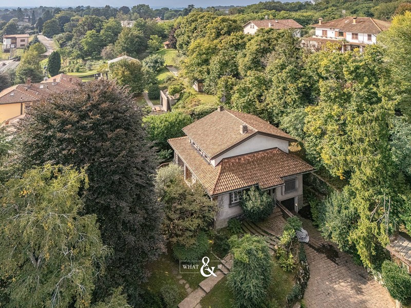 Villa in Vendita a Lurago d'Erba, 450'000€, 210 m²