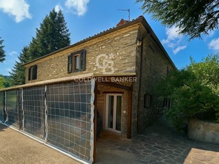 Casa Indipendente in Vendita a Montecopiolo, 239'000&euro;, 365 m², con Box