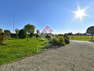 Rustico in Vendita a Portogruaro, 130'000€, 140 m²