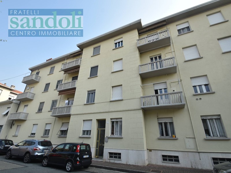 Trilocale in Vendita a Vercelli, 65'000€, 75 m²