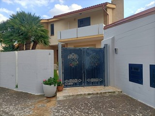 Villa in Vendita a Fragagnano, 250'000€, 195 m²