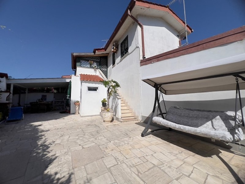 Villetta a schiera in Vendita a Ardea, 105'000€, 50 m²