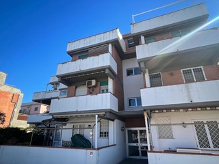 Bilocale in Vendita a Ardea, 85'000€, 60 m²