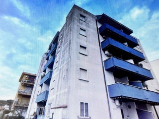 Trilocale in Vendita a Nettuno, 135'000€, 65 m²