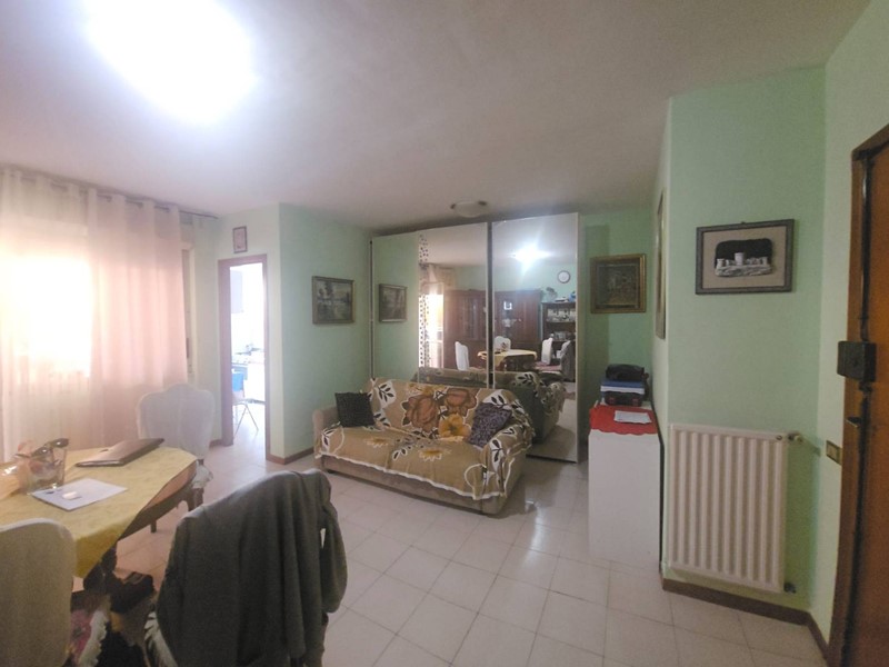 Trilocale in Vendita a Anzio, 89'000&euro;, 88 m²