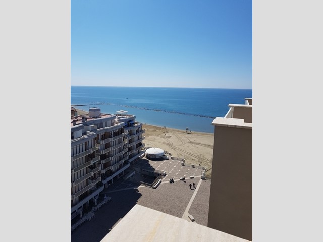 Trilocale in Vendita a Nettuno, 240'000€, 80 m²