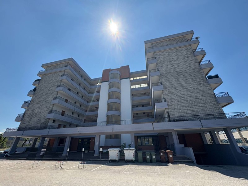 Monolocale in Vendita a Pomezia, 75'000€, 35 m²