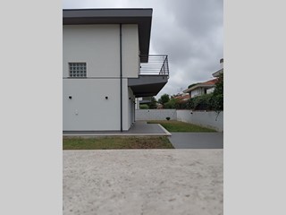 Casa Semi Indipendente in Vendita a Anzio, 330'000€, 155 m²