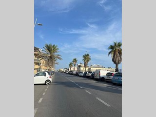 Appartamento in Vendita a Roma, 249'000&euro;, 120 m²