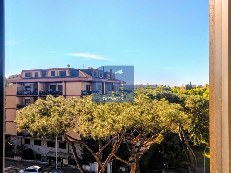 Bilocale in Vendita a Roma, 149'000&euro;, 55 m²