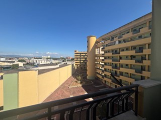 Trilocale in Vendita a Pomezia, 127'000€, 65 m²