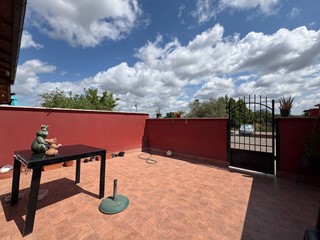 Villetta a schiera in Vendita a Aprilia, 107'000€, 70 m²