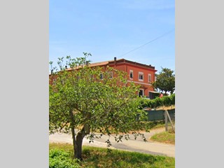 Rustico in Vendita a Aprilia, 149'000€, 320 m²