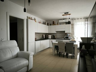 Trilocale in Vendita a Deruta, 168'000€, 80 m²