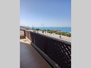 Casa Indipendente in Vendita a Anzio, 508'000€, 300 m²