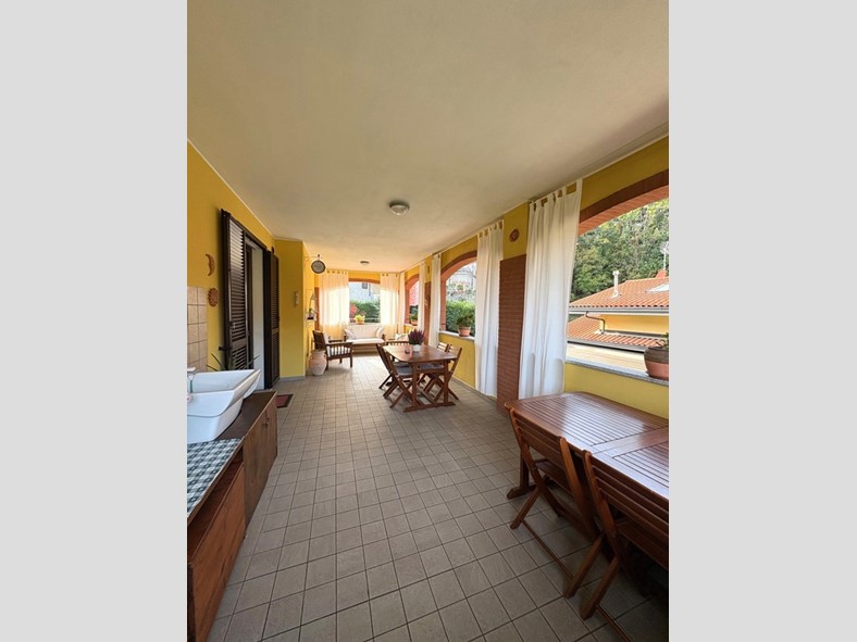 Appartamento in Vendita a Giaveno, 205'000€, 135 m²