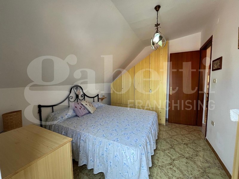 Trilocale in Vendita a Scalea, 42'000€, 45 m², arredato