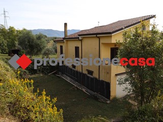 Casa Indipendente in Vendita a Alife, 220'000€, 225 m²
