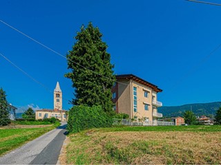 Quadrilocale in Affitto a Coazze, 165'000€, 115 m²