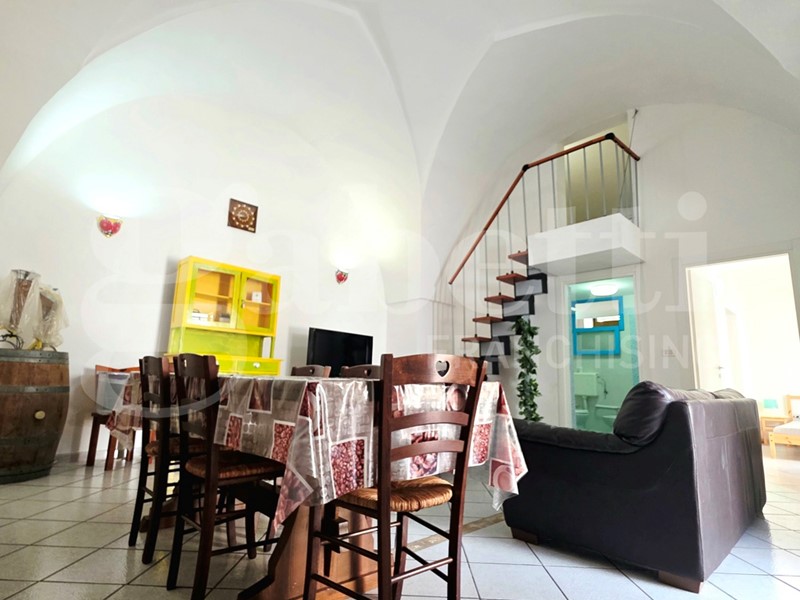 Quadrilocale in Vendita a Ugento, 50'000€, 80 m²