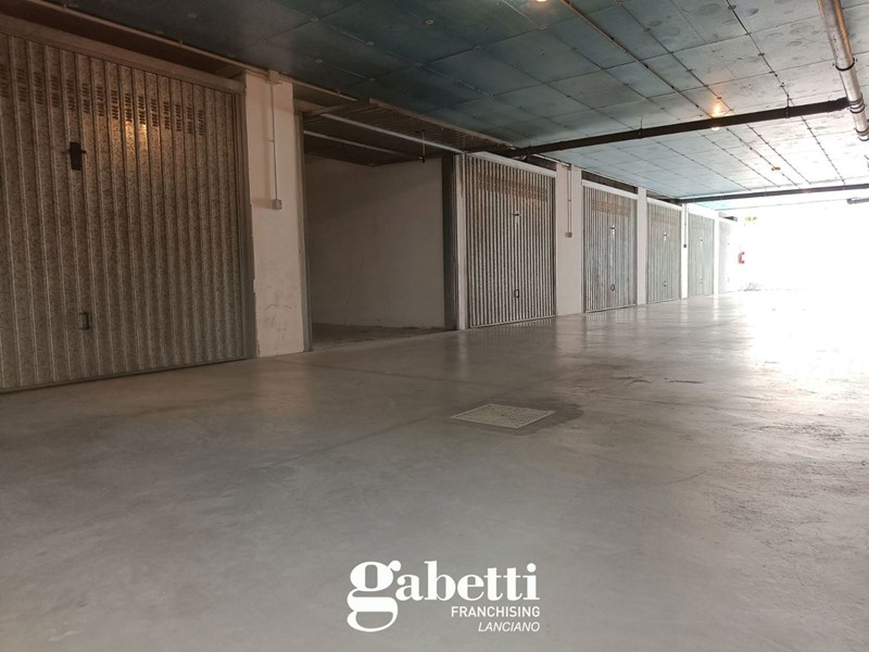 Box in Vendita a Fossacesia, 13'900€, 18 m²