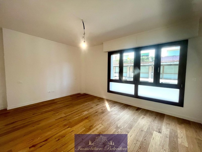 Trilocale in Vendita a Firenze, zona Campo di Marte, 355'000€, 75 m²